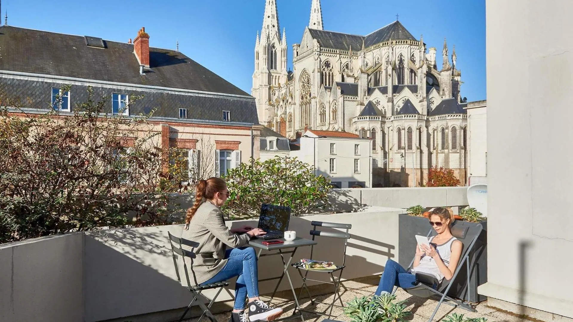 7 Hôtels 2 Étoiles en Vallée de la Loire pour Bien Voyager